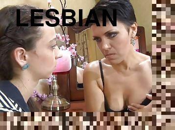 vieux, russe, maigre, lesbienne, milf, jouet, jeune-18, naturel, gode, plus-agée