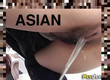 asiatiche, vecchi, urina, pubblici, giovanissime, videocamera, scene-rubate, voyeur, sottane, 18-anni