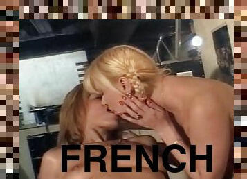 gros-nichons, levrette, amateur, anal, babes, milf, hardcore, vintage, française, trio