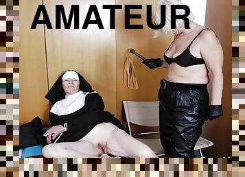 vieux, amateur, mature, granny, milf, jouet, maman, compilation, belle-femme-ronde, joufflue