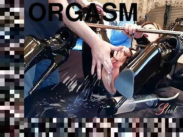 Slave Slut-Orgasma Celeste Latex Catsuit Milk-Enema orgasm