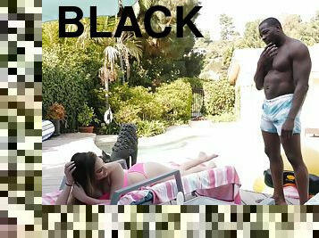 Athena Faris takes big black cock on vacation