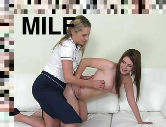 FemaleAgent MILF knows an easy way for hot brunette to cum