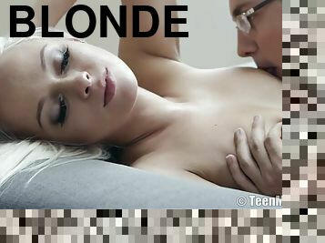 adolescente, estrella-del-porno, rubia, impresionante