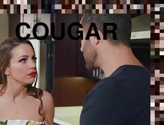 Gorgeous cougar Abigail Mac blows thick veiny dick