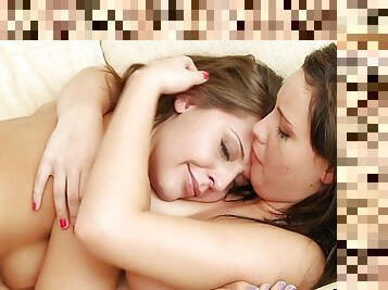 Gracie Glam has fun with her friend - lesbians