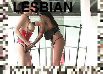 ציצי-גדול, אוננות, לסבית-lesbian, אמא-שאני-רוצה-לזיין, צעצוע, כוכבת-פורנו, תחתוני-נשים, פטיש, עור