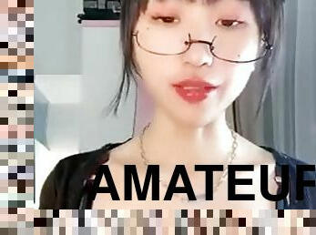 Naty Sweety flashing ass on webcam amateur