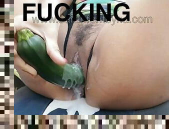 Sarah Fonteyna on the farm fucking her cucumbers and squirting in her ass