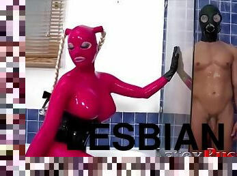 mandi, lesbian-lesbian, mandi-shower, latex, pengisapan