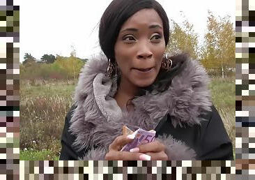 gros-nichons, levrette, en-plein-air, public, amateur, fellation, milf, hardcore, black, européenne