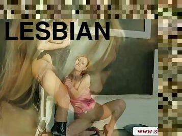 Bukkake lesbians using strap at the glroyhole