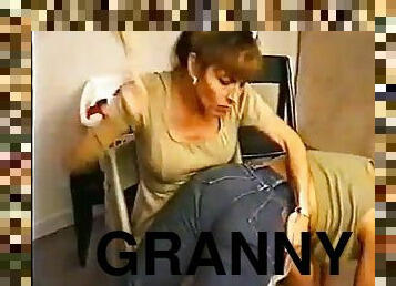 vanha, isoäiti-granny, vanhempi, runkkaus-spanking