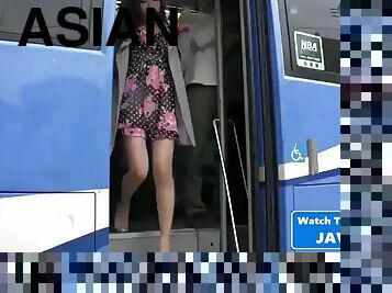 Asian milf on the public bus, japanese jav