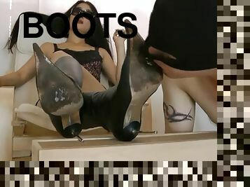 Goddess leyla boot worship