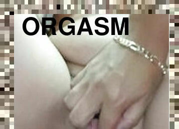 clitoris-bagian-atas-vagina-paling-sensitif, orgasme, vagina-pussy, buatan-rumah, vagina-vagina
