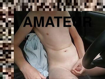 Undress in the car and masturbate