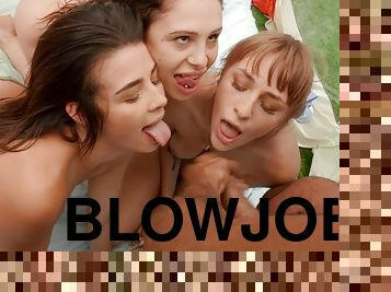 payudara-besar, posisi-seks-doggy-style, vagina-pussy, blowjob-seks-dengan-mengisap-penis, cumshot-keluarnya-sperma, penis-besar, gambarvideo-porno-secara-eksplisit-dan-intens, bintang-porno, deepthroat-penis-masuk-ke-tenggorokan, seks-grup