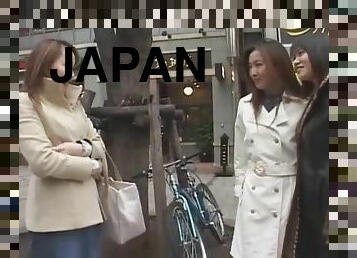 Japanese Lesbians kissing in 0ublic