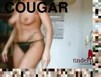 Geile Cougar Lutscht Mein Schwanz - Mehr Auf Tindertreff.de - Cougar