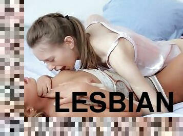 लेस्बियन, टीन, चुंबन