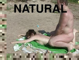 doggy, nudist, im-freien, babe, blasen, schwer, strand, 3etwas, junge18, natürliche