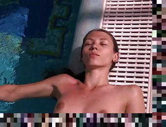 Irina Russaka hot Russian teen underwater