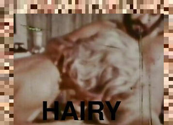 Hairy blonde enjoying retro hardcore