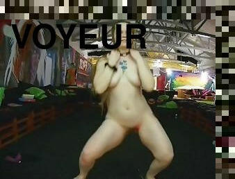 Warehouse X Naked Girls Voyeur Life Cams