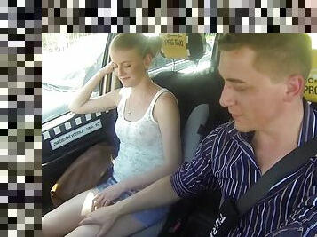 Blowjob and sex in car