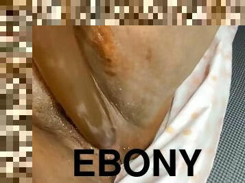 Ebony bbw making macaroni noises