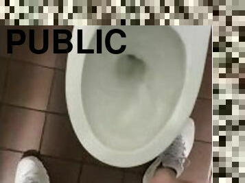 pisser, public, amateur, voiture, point-de-vue, culotte, collège, toilette, fétiche, solo