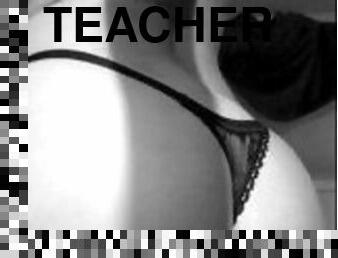 Math teacher finds her student on snapchat and sends her butt pics every day