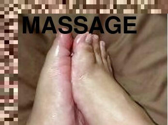 amateur, lesbienne, milf, latina, massage, pieds, point-de-vue, fétiche, solo, branlette-avec-les-pieds