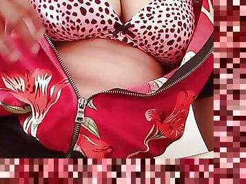 Hot tamil Nri