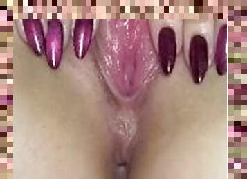 wet pussy closeup masturbation orgasms
