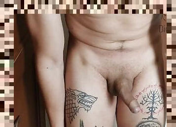 masturbacija, trzanje, prljavo, napaljeni, sami, tetovaže, kurac