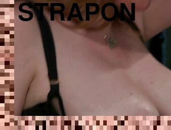 strapon, milf, bdsm, negru, cfnm, lenjerie, dominare, femdom, piele