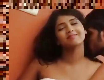 Sexy Neha apni Pyaas Bujha rahi hai