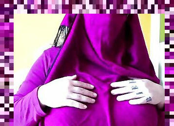 Arabic girl Muslim purple Hijab cosplay big tits webcam recorded show March 20th