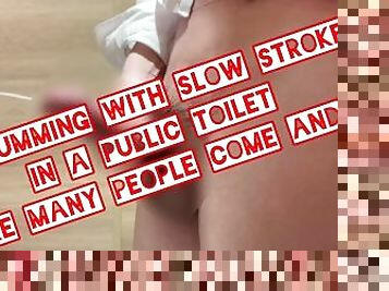 asia, mastubasi, umum, amatir, cumshot-keluarnya-sperma, homo, buatan-rumah, jepang, handjob-seks-dengan-tangan-wanita-pada-penis-laki-laki, toilet