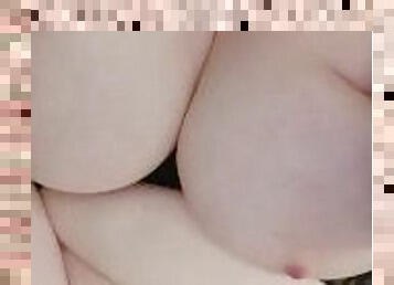 tetas-grandes, gorda, masturbación, amateur, madurita-caliente, casero, regordeta, pelirroja, zorra-slut, cachonda