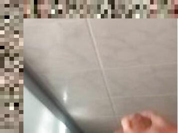 mandi, mastubasi, amatir, cumshot-keluarnya-sperma, penis-besar, homo, handjob-seks-dengan-tangan-wanita-pada-penis-laki-laki, sentakkan, sudut-pandang, mandi-shower