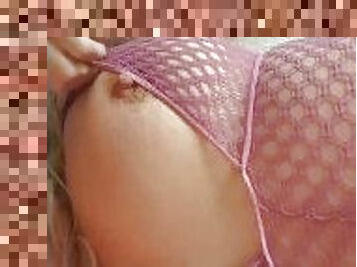 tetas-grandes, pezones, esposa, amateur, regordeta, cachonda, rubia, tetas, cornudo, exhibicionista