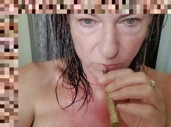 Pre menstrual Milf Squirt