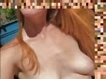 chatte-pussy, babes, rousse, naturel, serrée, petite, jardin, taquinerie