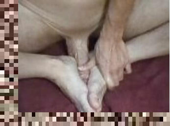 amateur, ejaculation-sur-le-corps, gay, pieds, ejaculation, solo, minet