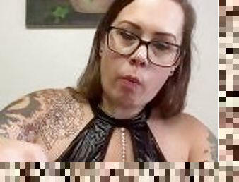 BBW stepmom MILF foodie eats a burger in sexy lingerie your POV