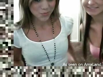 Luscious lean bodies on webcam teens