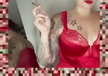 mame-koje-bih-jebao, mame, bbw, uhođenje, pov, donje-rublje, fetiš, pušenje-smoking, beli